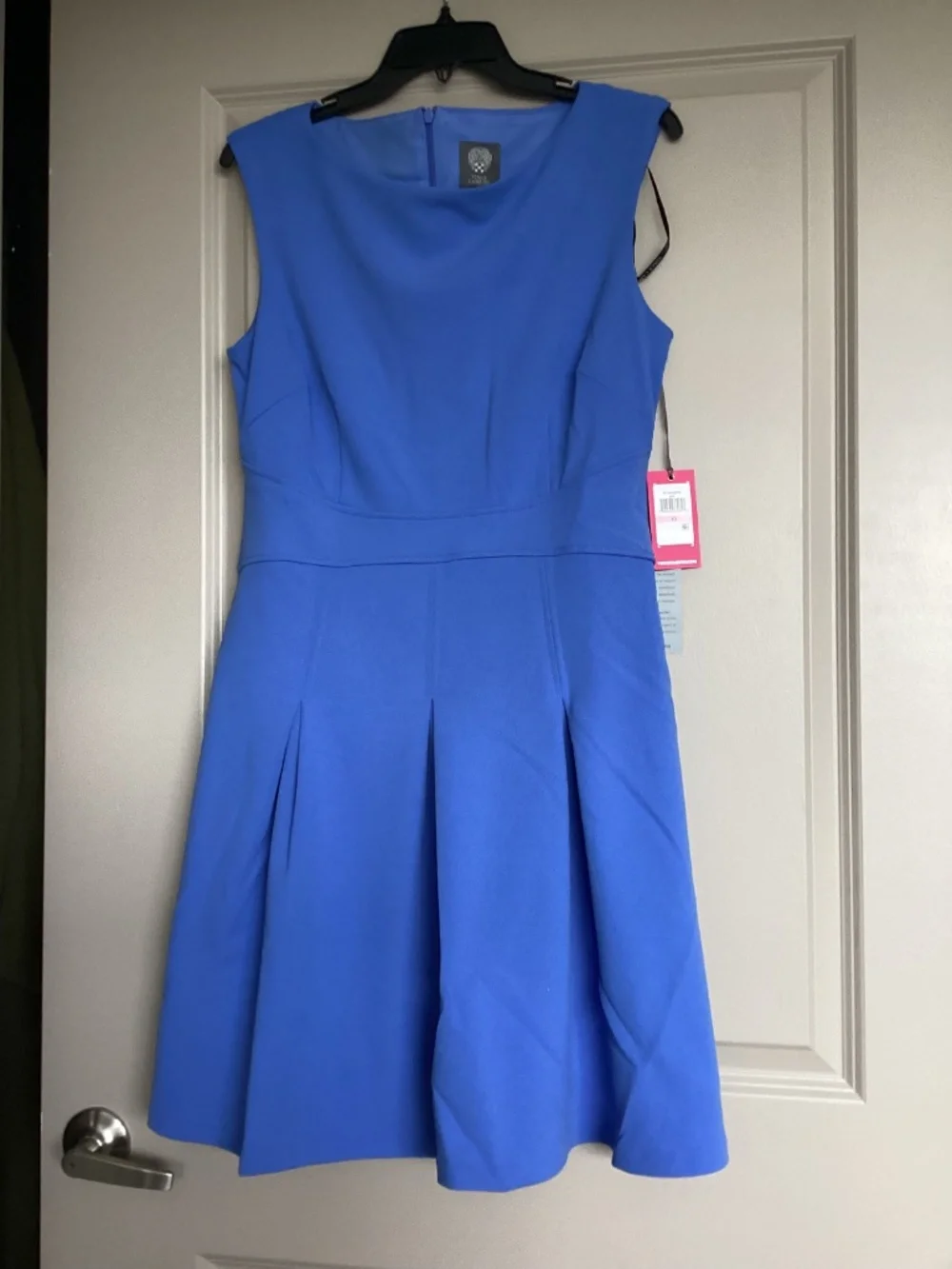 Vince Camuto Sleeveless Crepe Fit & Flare Dress, size 10 - Picture 4 of 13